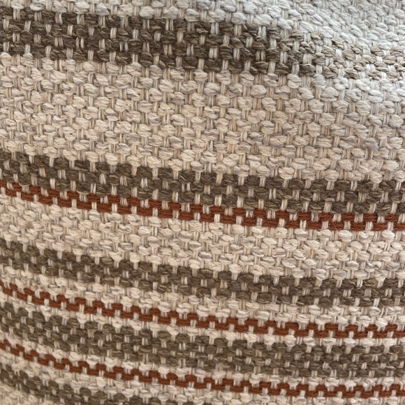 Decorative knit throw pillow - never used! Neutral, rustic chic, farmhouse chic - Picture 5 of 5